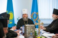 1-Преосвященный Епископ Амфилохий принял участие в заседании Синода Казахстанского Митрополичьего округа в Алма-Ате