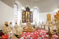 15-Епископ Амфилохий принял участие в церковных торжествах, посвященных 1000-летию преставления равноапостольного князя Владимира