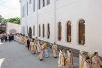 20-Епископ Амфилохий принял участие в церковных торжествах, посвященных 1000-летию преставления равноапостольного князя Владимира