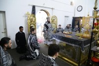 13-В среду первой седмицы Великого поста Управляющий Усть-Каменогорской епархией совершил Литургию Преждеосвященных Даров в Андреевском соборе