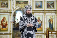 21-В среду первой седмицы Великого поста Управляющий Усть-Каменогорской епархией совершил Литургию Преждеосвященных Даров в Андреевском соборе