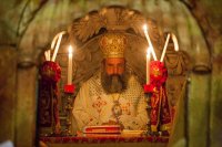 11-Глава Восточно-Казахстанской епархии и паломники земли Рудного Алтая приняли участие в ночной Литургии на Гробе Господнем