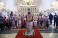 7-В праздник Воздвижения Креста Господня Управляющий Усть-Каменогорской епархией возглавил Литургию в главном храме Восточного Казахстана