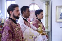 9-В праздник Воздвижения Креста Господня Управляющий Усть-Каменогорской епархией возглавил Литургию в главном храме Восточного Казахстана