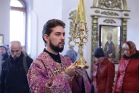 15-В праздник Воздвижения Креста Господня Управляющий Усть-Каменогорской епархией возглавил Литургию в главном храме Восточного Казахстана