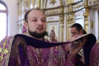 21-В праздник Воздвижения Креста Господня Управляющий Усть-Каменогорской епархией возглавил Литургию в главном храме Восточного Казахстана