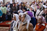 39-В праздник Воздвижения Креста Господня Управляющий Усть-Каменогорской епархией возглавил Литургию в главном храме Восточного Казахстана