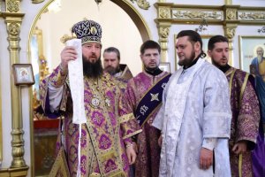В день памяти великомученика Феодора Тирона епископ Амфилохий совершил Литургию свт. Иоанна Златоуста в главном храме Усть-Каменогорской епархии – Андреевском кафедральном соборе