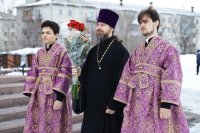 2-В день памяти великомученика Феодора Тирона епископ Амфилохий совершил Литургию свт. Иоанна Златоуста в главном храме Усть-Каменогорской епархии – Андреевском кафедральном соборе