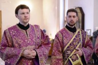 6-В день памяти великомученика Феодора Тирона епископ Амфилохий совершил Литургию свт. Иоанна Златоуста в главном храме Усть-Каменогорской епархии – Андреевском кафедральном соборе