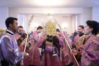 9-В день памяти великомученика Феодора Тирона епископ Амфилохий совершил Литургию свт. Иоанна Златоуста в главном храме Усть-Каменогорской епархии – Андреевском кафедральном соборе