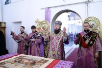 12-В день памяти великомученика Феодора Тирона епископ Амфилохий совершил Литургию свт. Иоанна Златоуста в главном храме Усть-Каменогорской епархии – Андреевском кафедральном соборе