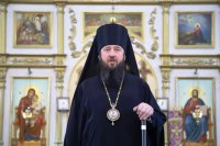 33-В день памяти великомученика Феодора Тирона епископ Амфилохий совершил Литургию свт. Иоанна Златоуста в главном храме Усть-Каменогорской епархии – Андреевском кафедральном соборе
