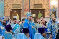 5-В праздник Успения Пресвятой Богородицы Епископ Амфилохий сослужил за Литургией Митрополиту Александру в главном храме Казахстана - Успенском соборе Астаны