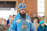 6-В праздник Успения Пресвятой Богородицы Епископ Амфилохий сослужил за Литургией Митрополиту Александру в главном храме Казахстана - Успенском соборе Астаны
