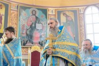 9-В праздник Успения Пресвятой Богородицы Епископ Амфилохий сослужил за Литургией Митрополиту Александру в главном храме Казахстана - Успенском соборе Астаны