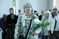 1-В канун праздника Троицы Управляющий Усть-Каменогорской епархией совершил всенощное бдение в Андреевском кафедральном соборе