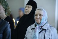 5-В канун праздника Троицы Управляющий Усть-Каменогорской епархией совершил всенощное бдение в Андреевском кафедральном соборе