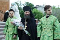 3-В праздник Святой Пятидесятницы Епископ Амфилохий совершил Божественную литургию в главном храме Восточного Казахстана