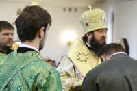 10-В праздник Святой Пятидесятницы Епископ Амфилохий совершил Божественную литургию в главном храме Восточного Казахстана