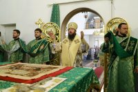20-В праздник Святой Пятидесятницы Епископ Амфилохий совершил Божественную литургию в главном храме Восточного Казахстана
