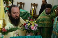33-В праздник Святой Пятидесятницы Епископ Амфилохий совершил Божественную литургию в главном храме Восточного Казахстана
