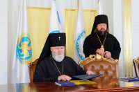 15-Епископ Амфилохий принял участие в заседании Синода Митрополичьего округа Русской Православной Церкви в Астане