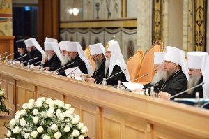 Епископ Усть-Каменогорский и Семипалатинский Амфилохий принимает участие в Освященном Архиерейском Соборе Русской Православной Церкви в Москве