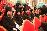 5-Епископ Усть-Каменогорский и Семипалатинский Амфилохий принимает участие в Освященном Архиерейском Соборе Русской Православной Церкви в Москве