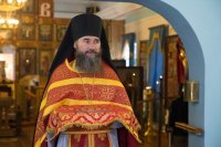 1-Служение епископа Амфилохия в Светлый Вторник