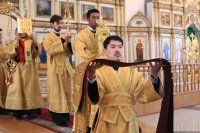 13-В Неделю всех святых Церкви Русской епископ Амфилохий совершил Божественную Литургию в главном храме Рудного Алтая