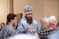 21-В канун праздника Введения во храм Пресвятой Богородицы епископ Амфилохий совершил Всенощное бдение