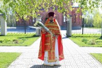 1-Божественная Литургия пасхальным чином в Свято-Зиновьевском храме Усть-Каменогорска