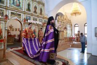 6-В Светлый Четверг епископ Амфилохий совершил Божественную Литургию в кафедральном соборе столицы Рудного Алтая