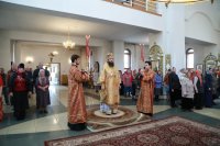 8-В Светлый Четверг епископ Амфилохий совершил Божественную Литургию в кафедральном соборе столицы Рудного Алтая