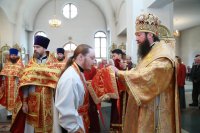 18-В Светлый Четверг епископ Амфилохий совершил Божественную Литургию в кафедральном соборе столицы Рудного Алтая