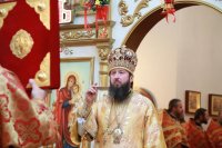 24-В Светлый Четверг епископ Амфилохий совершил Божественную Литургию в кафедральном соборе столицы Рудного Алтая