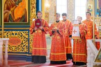 7-В Неделю "о Слепом" Преосвященнейший епископ Амфилохий сослужил Главе Казахстанского Митрополичьего округа в Успенском кафедральном соборе Астаны