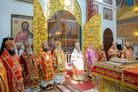 21-В Неделю "о Слепом" Преосвященнейший епископ Амфилохий сослужил Главе Казахстанского Митрополичьего округа в Успенском кафедральном соборе Астаны