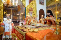 24-В Неделю "о Слепом" Преосвященнейший епископ Амфилохий сослужил Главе Казахстанского Митрополичьего округа в Успенском кафедральном соборе Астаны
