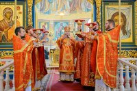 38-В Неделю "о Слепом" Преосвященнейший епископ Амфилохий сослужил Главе Казахстанского Митрополичьего округа в Успенском кафедральном соборе Астаны