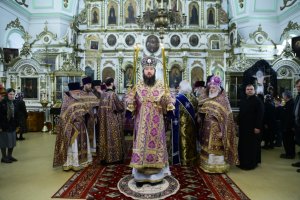 Служение епископа Амфилохия в пятницу четвертой седмицы Великого поста