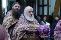 9-Служение епископа Амфилохия в пятницу четвертой седмицы Великого поста