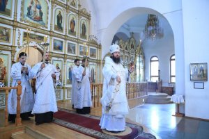 В канун праздника Вознесения Господня епископ Амфилохий совершил Всенощное бдение в главном храме Рудного Алтая