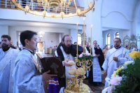 6-В канун праздника Вознесения Господня епископ Амфилохий совершил Всенощное бдение в главном храме Рудного Алтая