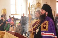 10-В Неделю 16-ю по Пятидесятнице епископ Амфилохий совершил Божественную литургию в главном храме Рудного Алтая