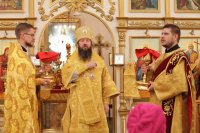 34-В Неделю 16-ю по Пятидесятнице епископ Амфилохий совершил Божественную литургию в главном храме Рудного Алтая