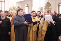 5-Начался визит митрополита Александра в Усть-Каменогорскую епархию. В столицу Рудного Алтая доставлен ковчег с мощами блаженной Матроны Московской