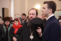6-Начался визит митрополита Александра в Усть-Каменогорскую епархию. В столицу Рудного Алтая доставлен ковчег с мощами блаженной Матроны Московской