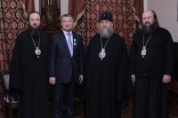 2-Состоялась встреча митрополита Астанайского и Казахстанского Александра с акимом Восточно-Казахстанской области Д.К.Ахметовым 
